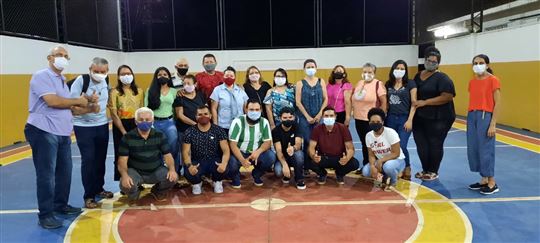 Alguns amigos reunidos em sua despedida