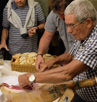 Noite de festa durante a Assembleia Internacional de Responsáveis de 2019 em Madonna di Campiglio (© Fraternidade de CL / Luca Fiore)